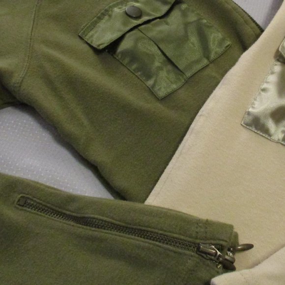 π J.J BASICS VINTAGE GREEN AND BEIGE (2) FULL-ZIP CROP TOPS β SIZE L π - Picture 12 of 15